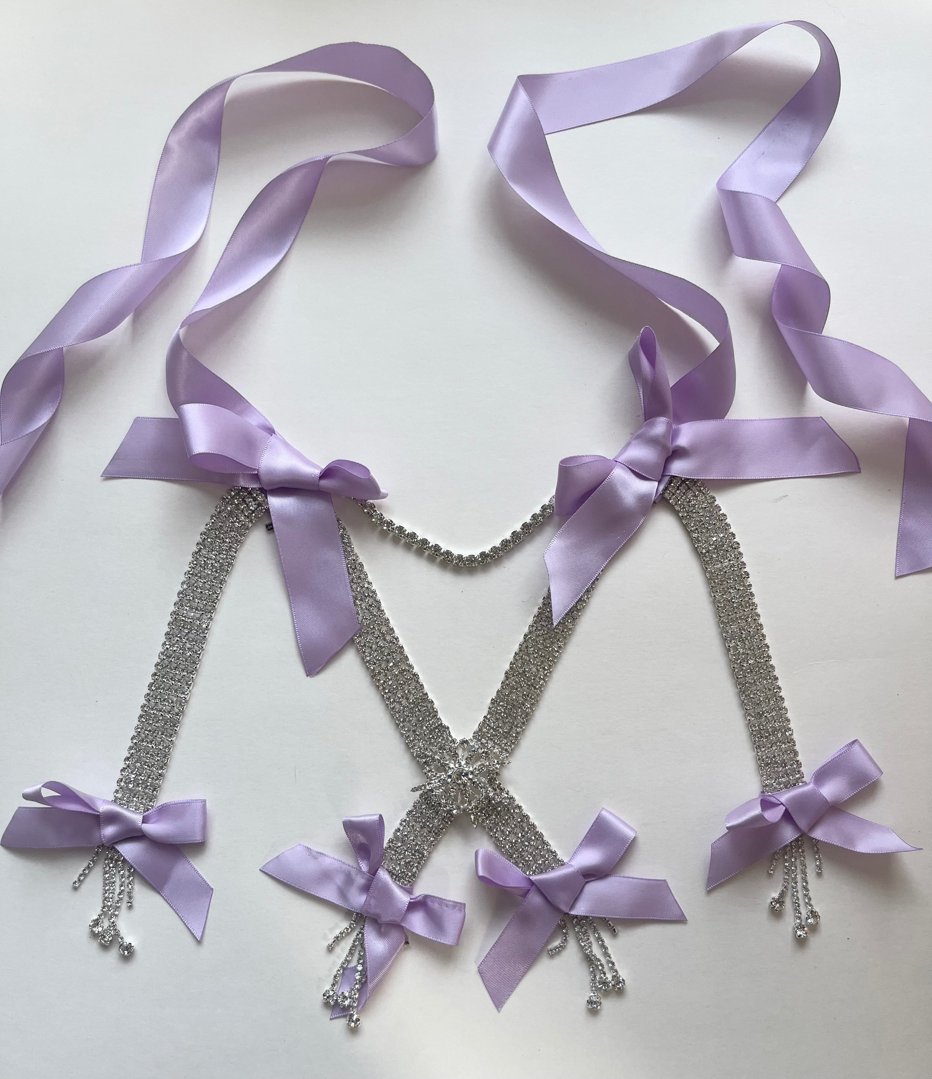 The Affair of the Diamond Necklace sample