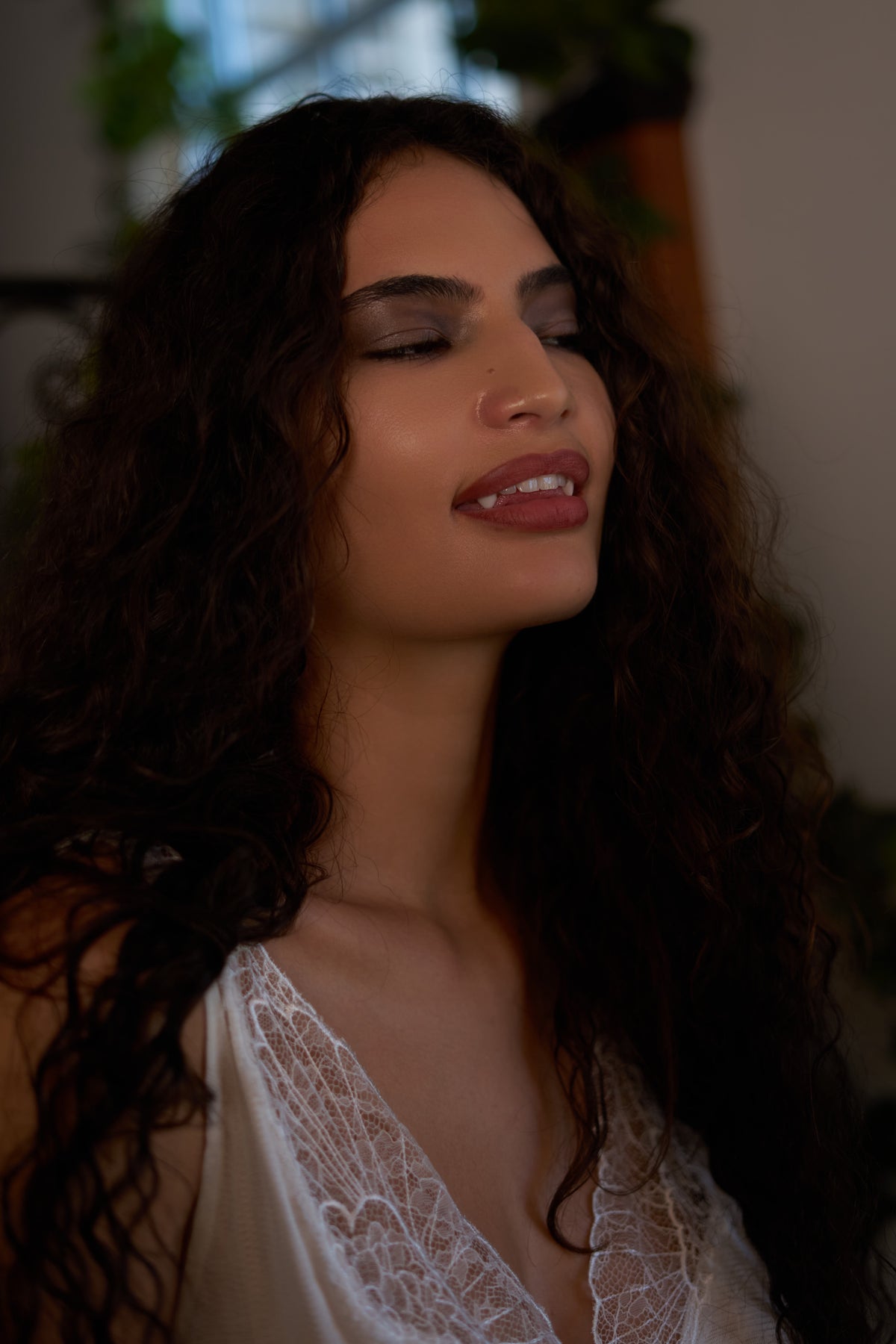 Natural Hart Fangs
